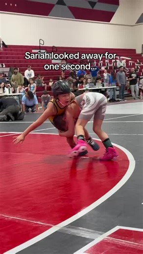 When Sariah looked away for one second… #specialteams #tiktokcampaign #wrestling #wrestlingtiktok #selfdefense