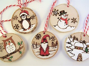Bricolage Noël en rondelles de bois- 15  idées écolos