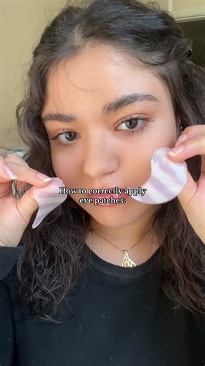 Proper Way to Apply Eye Patches for Skincare | Tips & Techniques