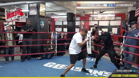 🇨🇺ERISLANDY LARA; LOOKS CRISP AND SHARP ON THE PADS WITH TRAINER RONNIE SHIELDS