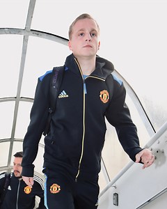 🔴➡ The Reds go marching on, on, on to Tuesday's European destination... | Manchester United