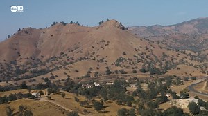 Tehachapi Pass Train Loop! This is one of the most important engineering marvels in California railroad history. This loop de loop allows locomotive carrying heavy loads to travel from LA to San Francisco. | John Bartell
