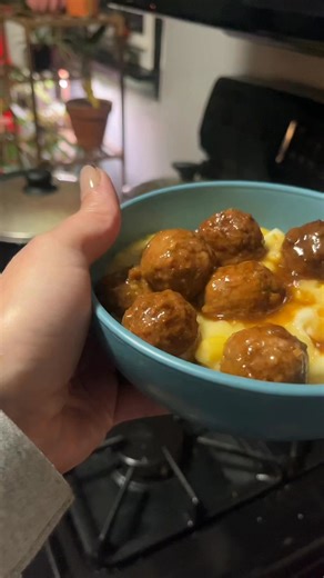 Crockpot Salisbury Steak Meatballs! | Kelly Watson
