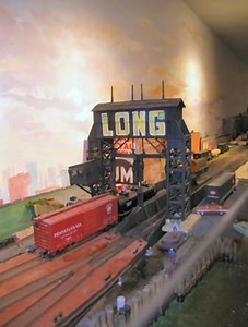 Model Train Resource: HO-Scale Track Plans for Shelf Layouts