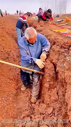 Channeling the Earth: The Manual Art of Widening an Irrigation Ditch