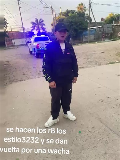 R8 y lealtad: Haganme famoso en las redes