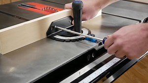 Save $20 on the Rockler Precision Miter Gauge in Rockler stores or at https://pulse.ly/6a2730nuru through 1/2/23! Keep your corners straight and your miters tight, your boxes square and your frames right, with the Rockler Precision Miter Gauge. | Rockler Woodworking and Hardware