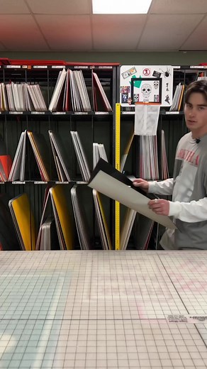 833K views · 10K reactions | welcome to sign class #work #craft #signguy | Austin Mollno | Facebook