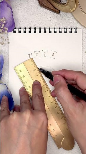 Using the iris to draw a flower ✨