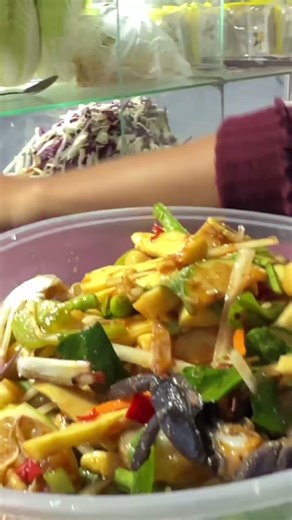 Bamboo shoots salad with sea food