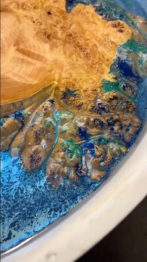 Round Live Edge Epoxy Resin Pour — Woodworking + Vivid Mica Powders