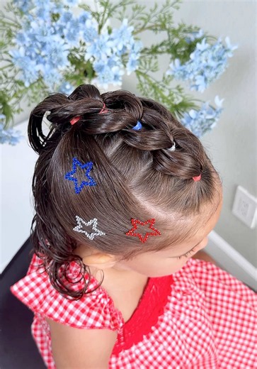 An easy way to do a dragon braid! Once you try it this way, you’ll never do it any other way! Try this hairstyle for the 4th of July! ❤️🤍💙 #toddlerhairstyles #hairstyle #easyhairstyles #braidedhairstyles #4thofjuly