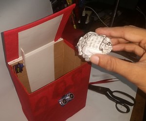TRASH-BOT. (Arduino Auto Open Close Trash Bin)