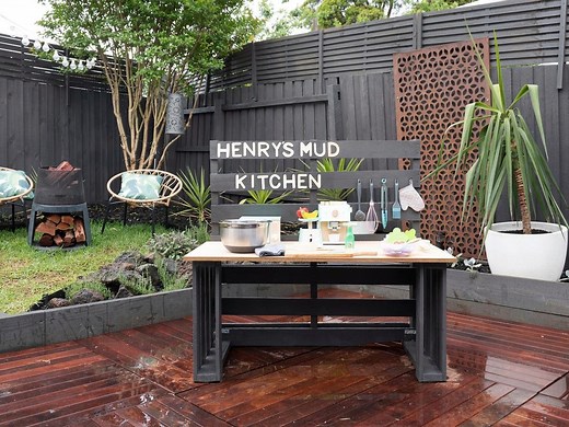 How To Build A Mud Kitchen For Kids  - Bunnings Australia