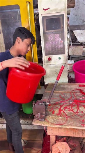 Eco-Friendly Bucket Production From Recycled Plastic #shorts