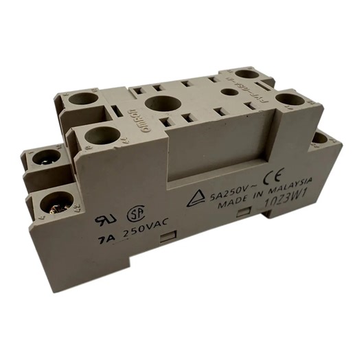 Omron Relay Socket 7A 250VAC PYF-08A-N