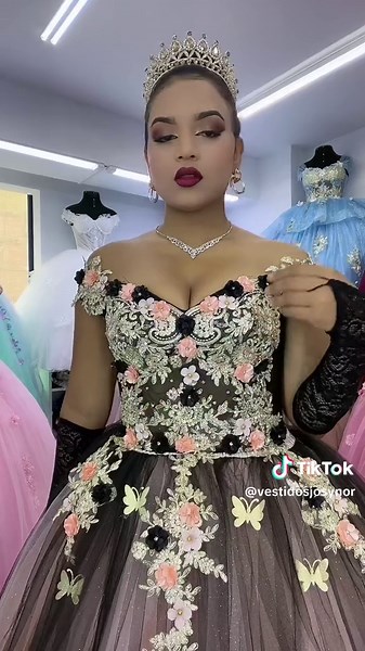 Cumpleaños XV: Un Momento Inigualable