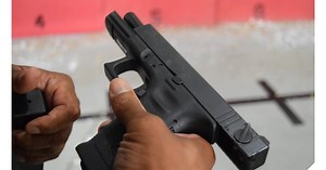 Rare Full-Auto Glock: The Factory Select-Fire G18