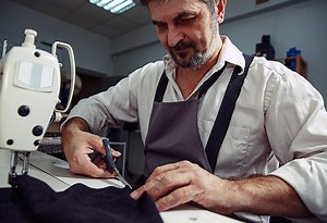 5 Benefits Of Having Custom Made Clothing | Why Tailored Clothes Are Awesome