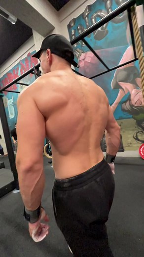 Greek Commando Gym Workout: Intense Training Tips