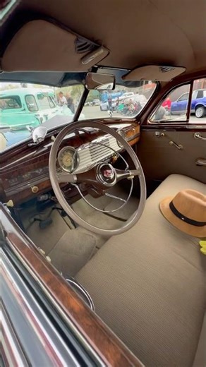 Fleetline Engine Startup After 30 Years #restoration #cars #satisfying