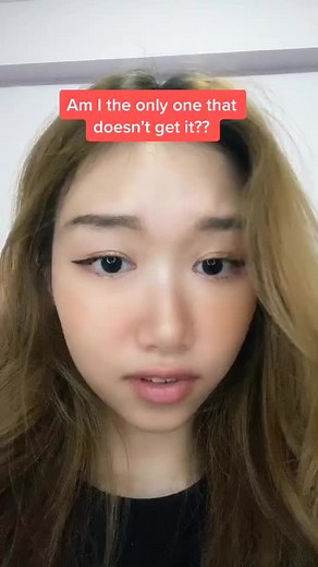 I get that there’s a face drop cos of the camera lens but I look so weird with that mirror thing