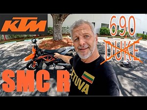 KTM 690 SMC R SuperMoto Review