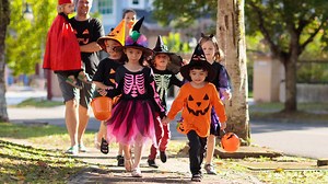 Here's the best time to go trick or treating