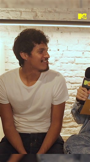 6.3K views · 26 reactions | Ensinamos alguns memes BR para o divo @omarapollo HAHAHAHAH ️️ FALTOU ALGUMA EXPRESSÃO?? #MTVNowBR #OmarApollo | MTV Brasil | Facebook