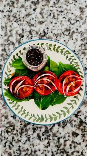 Easy to make balsamic vinaigrette dressing