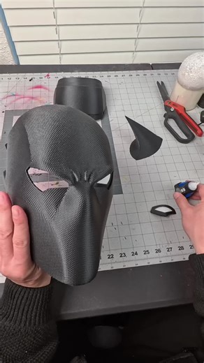 Assembling a super bat cowl 🦇 Fully 3D printed, pieced together, and bringing it to life one step at a time. From raw prints to a clean fit—this is where the build starts. #3DPrinting #3DPrinted #BatmanCowl #BatCowl #CosplayBuild