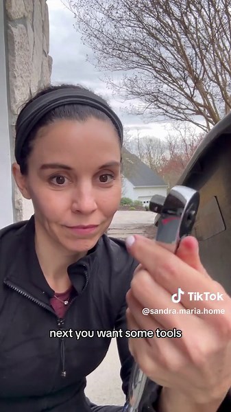 Quick wheelbarrow tire replacement. But do not, I REPEAT, do not test it out on the highway. Consider that a PSA. #diy #wheelbarrow