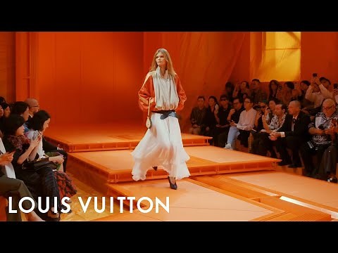 Women's Spring-Summer 2024 Show | LOUIS VUITTON